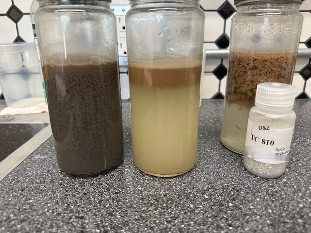 Sludge settling and clarity before and after DZ 9966 dosing.